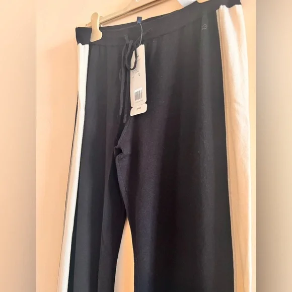 NWT $370 Escada Track Pants Side Stripe LOOSE FIT CRYSTAL Logo Size L - Picture 5 of 11